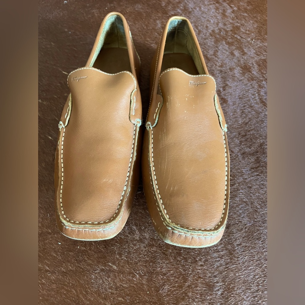 Salvador Ferragamo driving loafers